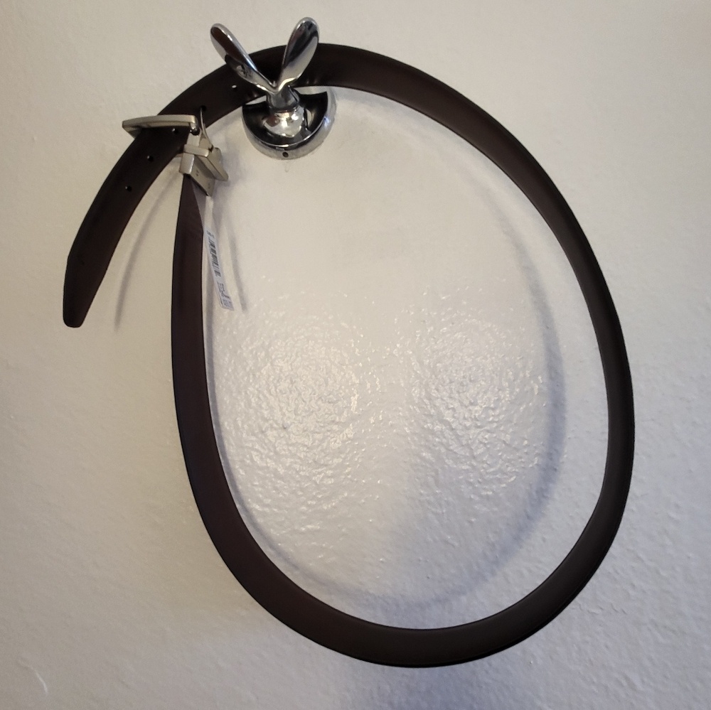 Men's belt 1 inch wide. Black/Brown reversible.